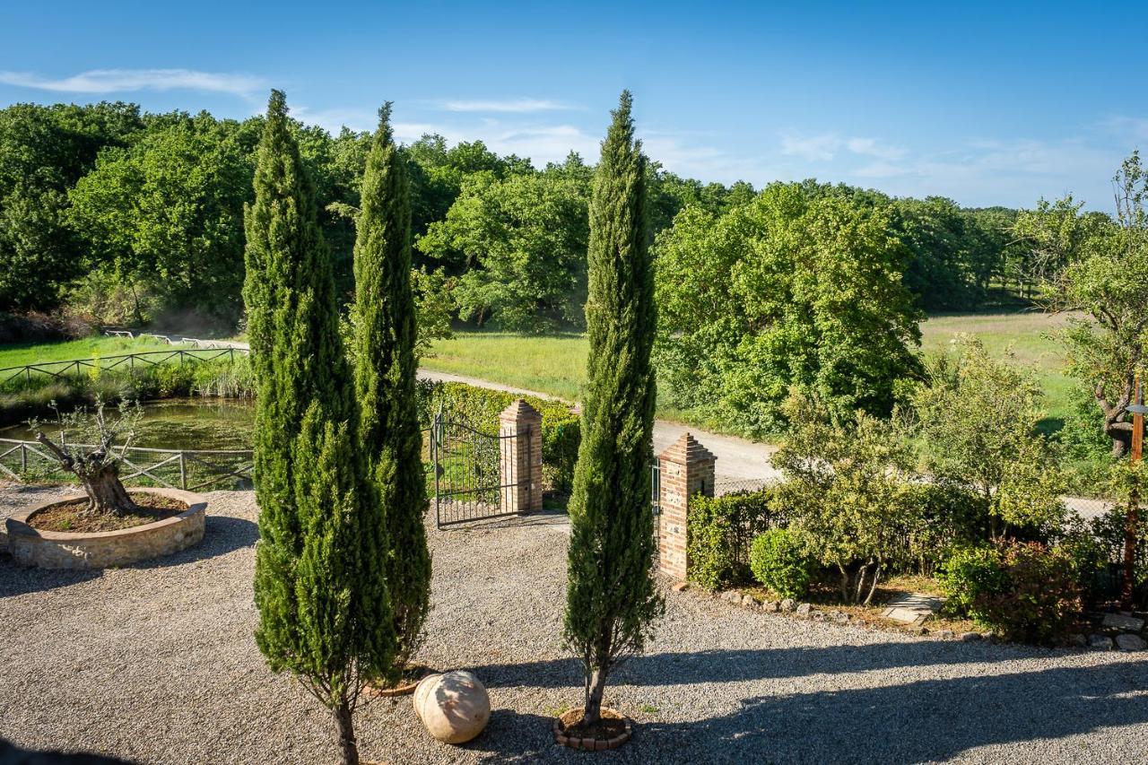 Exclusive Villa With Pool Borgo Pian Di Sala 圣吉米纳诺 外观 照片