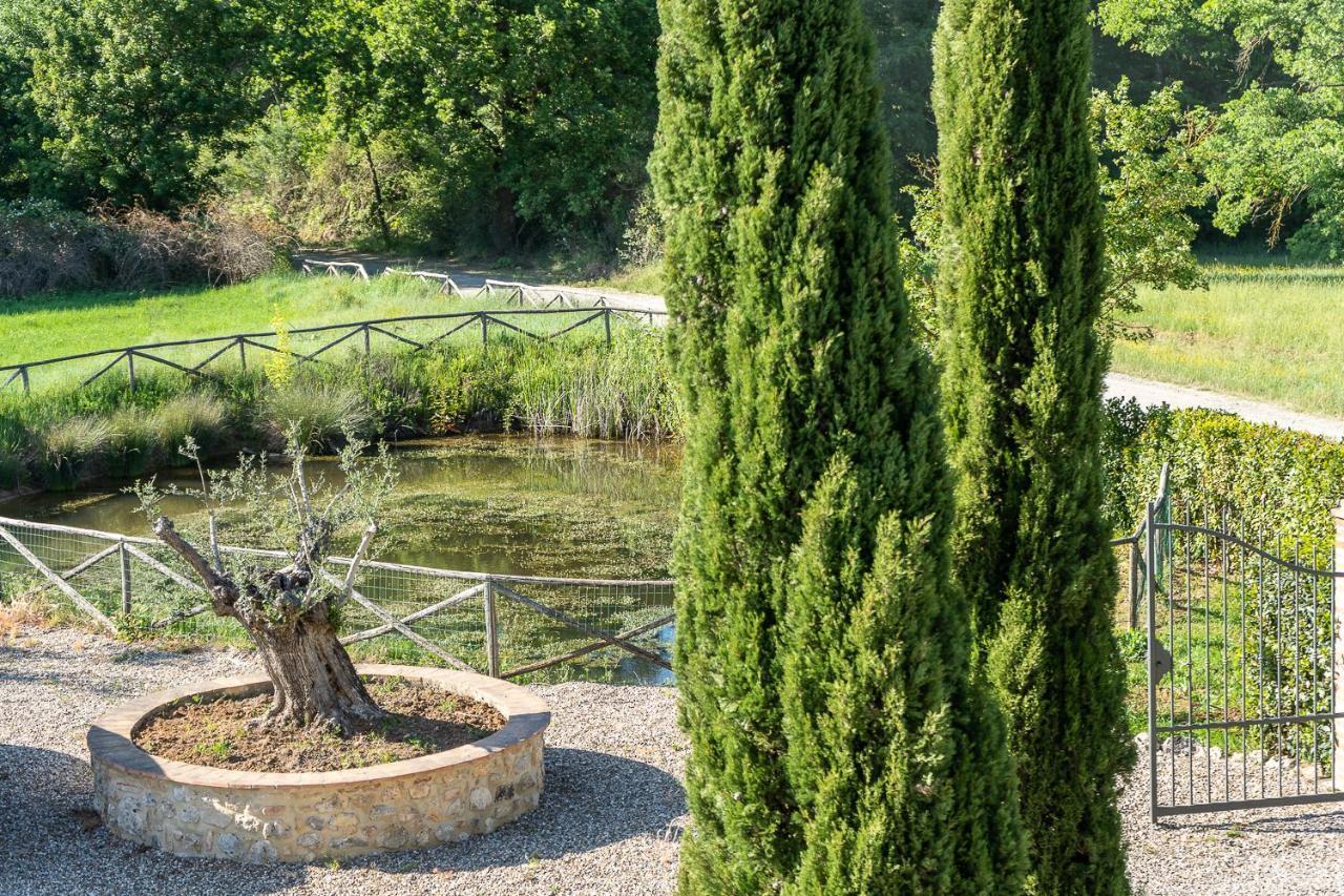 Exclusive Villa With Pool Borgo Pian Di Sala 圣吉米纳诺 外观 照片