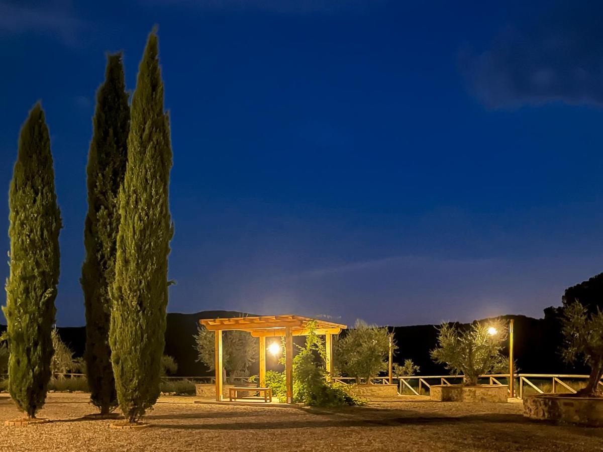 Exclusive Villa With Pool Borgo Pian Di Sala 圣吉米纳诺 外观 照片
